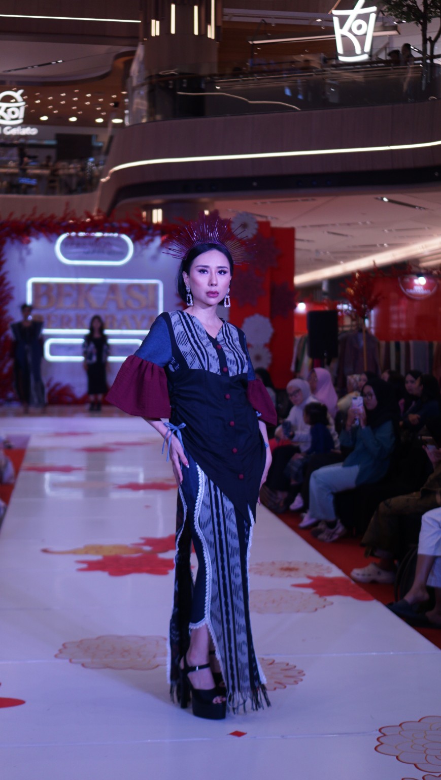 Runway / Look 04